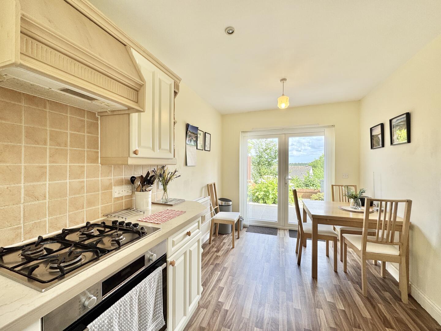 Chyvelah Vale, Gloweth, Truro